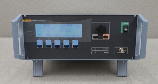 Analizador de Electrocirugías FLUKE - METRON QA-ES SERIES II